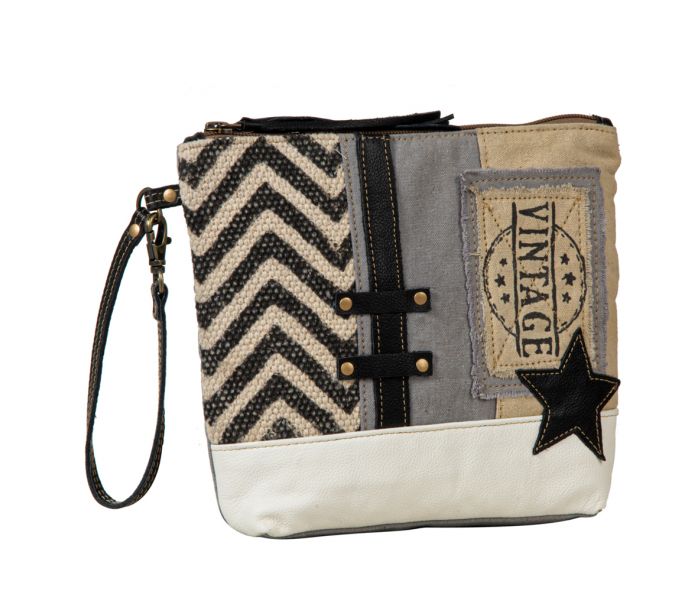Globetrotter Patch Pouch