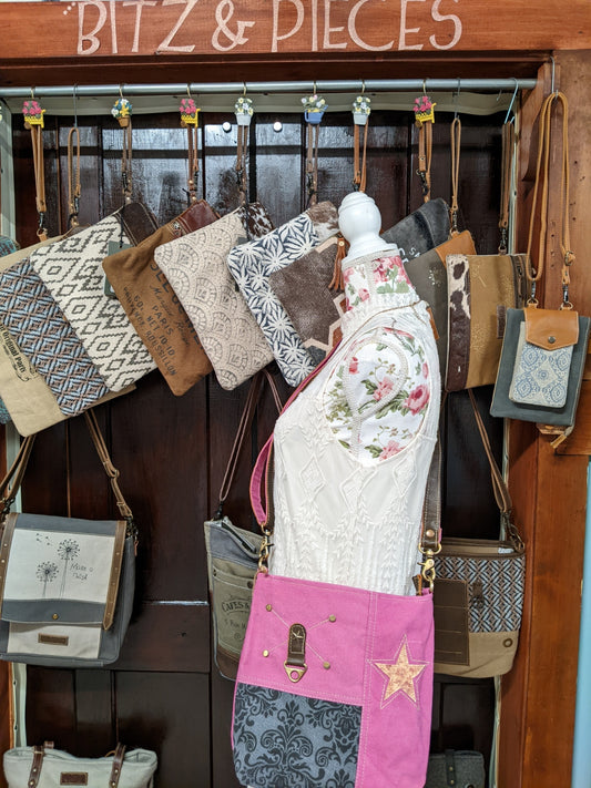 Pink and Black Star Shoulder Bag