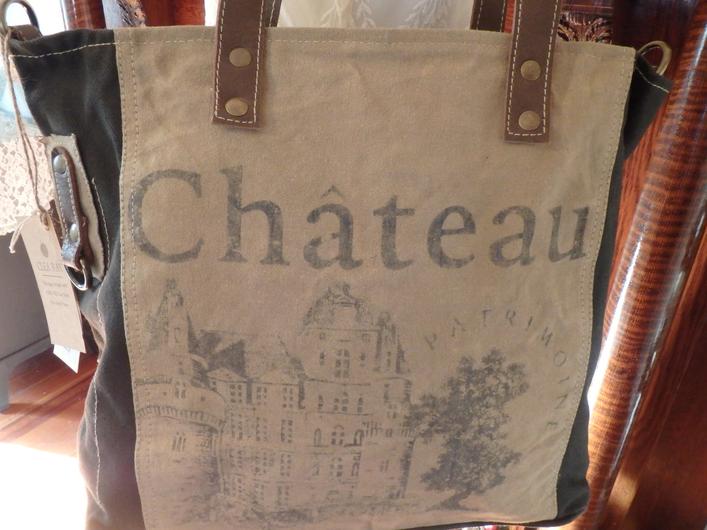 Chateau Shoulder Bag