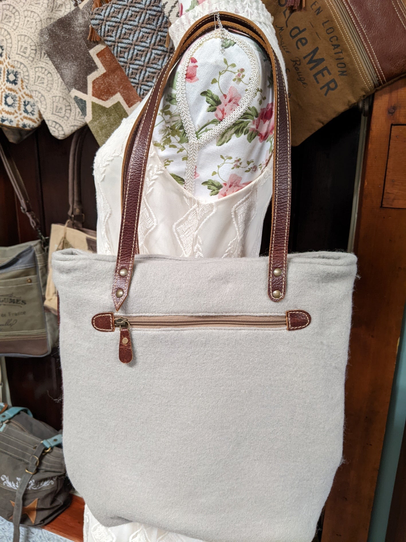 Sparkle Shoulder Bag
