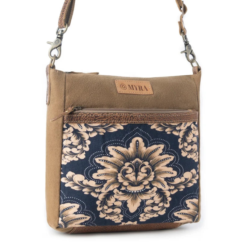 Crestbloom Vintage Crossbody in Navy