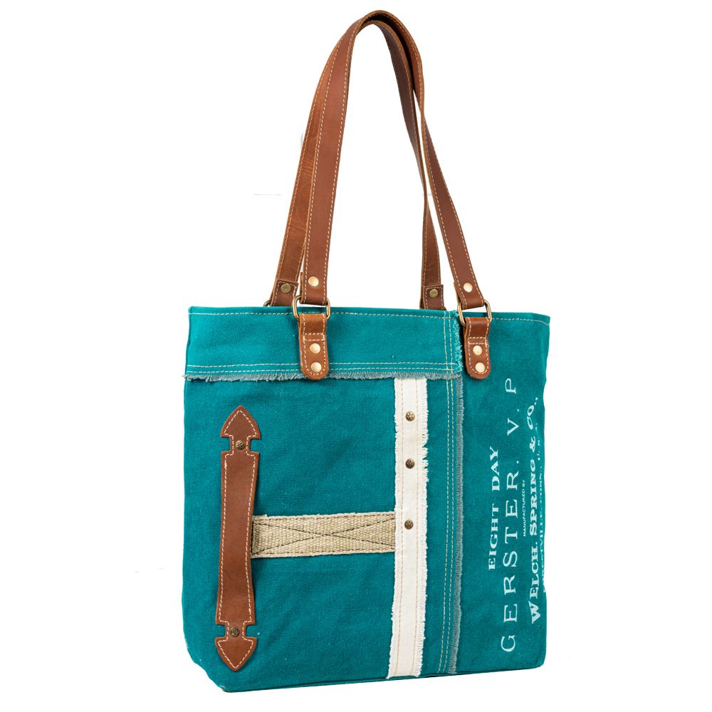 Countryside Connections Patchwork Tote