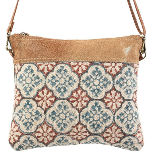 Fashionable CrossBody Bag