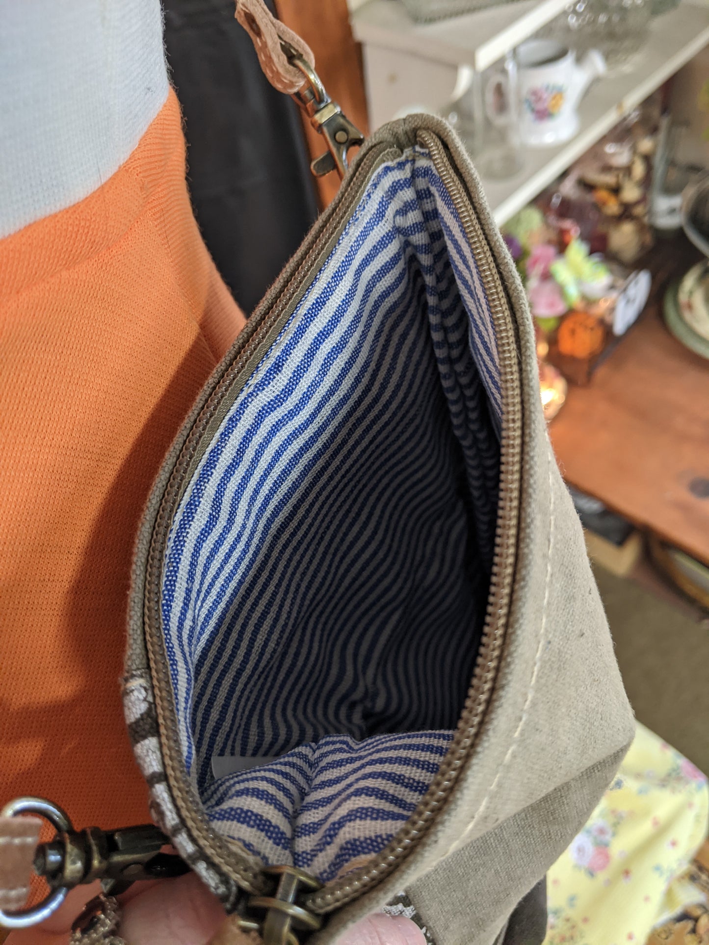 USA Vintage Passport Crossbody Bag