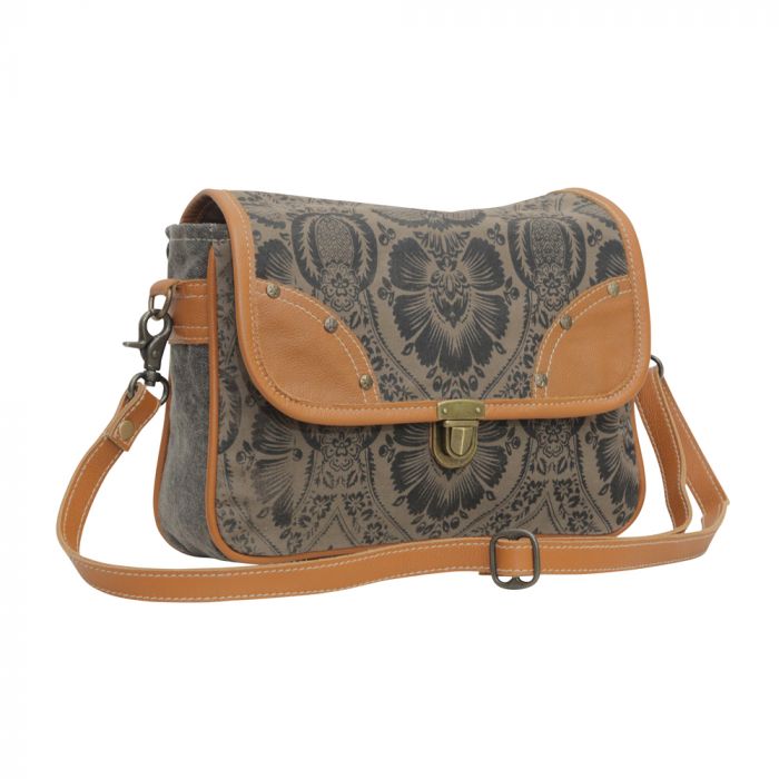 Kairo Flap Messenger Bag